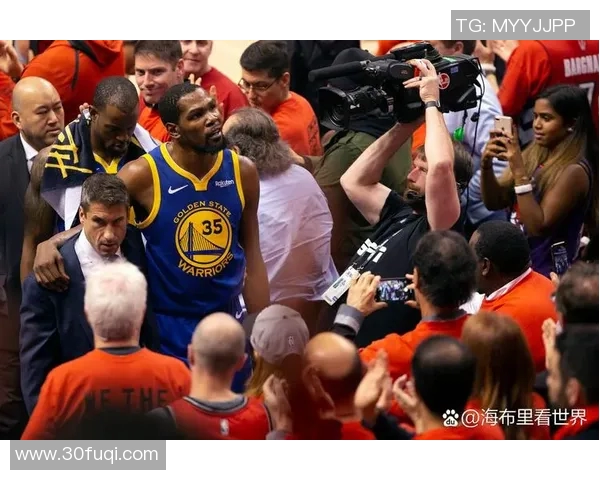 [2026年02月14日]NBA季后赛最新动态：皮尔斯终场绝杀助奇才险胜老鹰，系列赛2-1领先